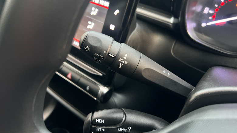 Citroen C3 1.2 PureTech Plus 5dr Petrol Hatchback